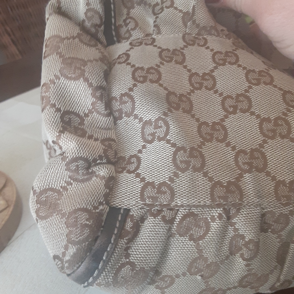 Authentic Gucci Canvas Hobo Bag - Picture 4 of 13